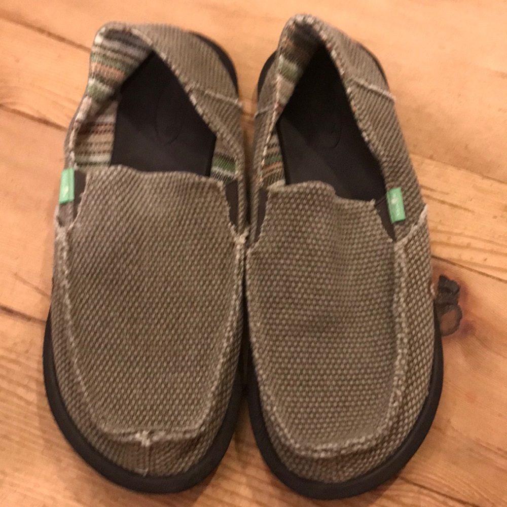 Sanuk loafers for boys. Size 6. Barely worn-